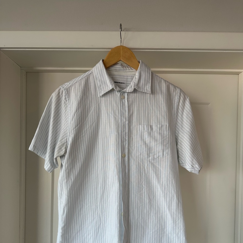 Men’s Norse Project Button Down size Small